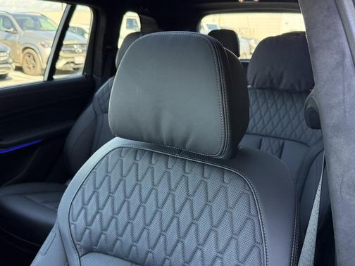 2025 BMW ALPINA XB7 ALPINA XB7