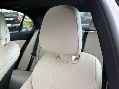 Polar White 2025 Mercedes-Benz C-Class C 300