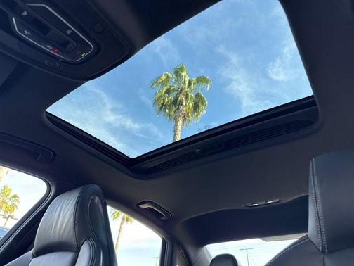 2023 Audi S4 Premium Plus TFSI quattro Tiptronic