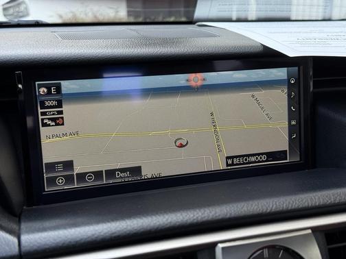 2018 Lexus IS 300 Base