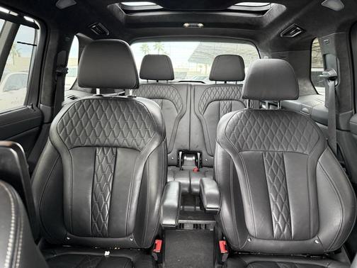 2022 BMW ALPINA XB7 ALPINA XB7