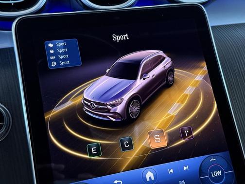 2025 Mercedes-Benz GLC 300 Base