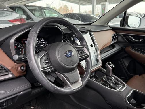2022 Subaru Outback Touring