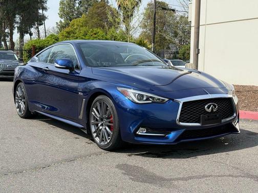 2017 INFINITI Q60 3.0t Red Sport 400