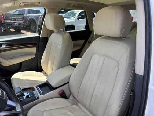 2018 Audi Q5 2.0T Premium Plus