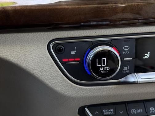 2018 Audi Q5 2.0T Premium Plus