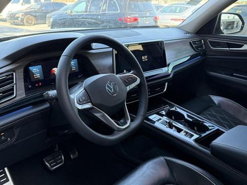 2024 Volkswagen Atlas 2.0T SEL Premium R-Line 4MOTION