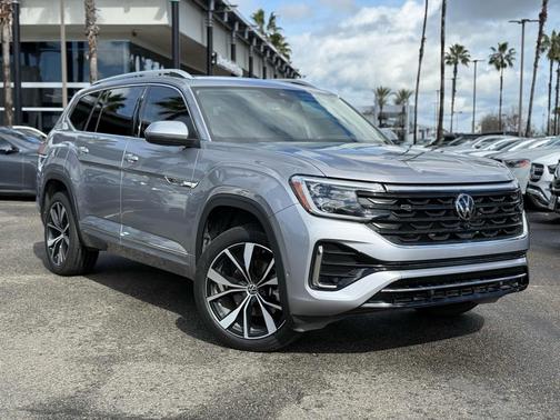 2024 Volkswagen Atlas 2.0T SEL Premium R-Line 4MOTION