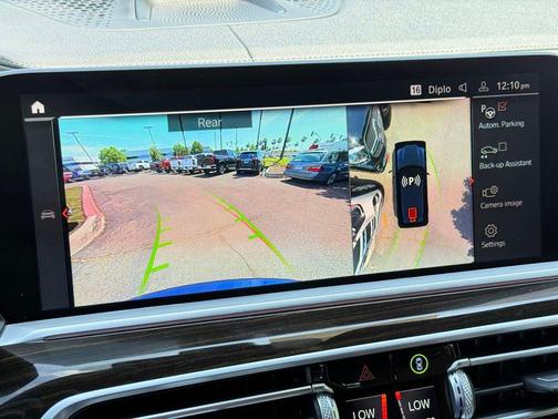 Tanzanite Blue II Metallic 2021 BMW X5 M50i