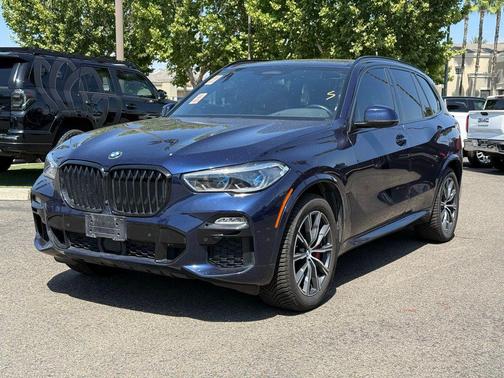 Tanzanite Blue II Metallic 2021 BMW X5 M50i