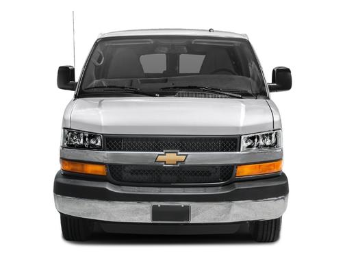 Summit White 2017 Chevrolet Express 3500 LT