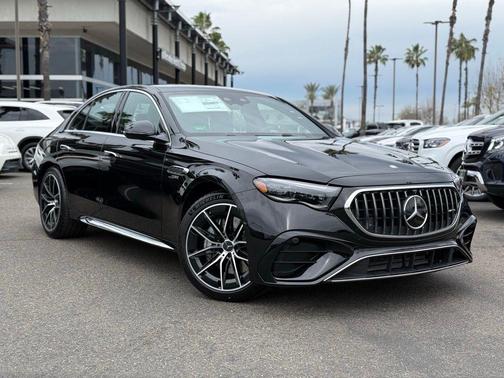 Obsidian Black Metallic 2026 Mercedes-Benz AMG E 53 E 4MATIC+