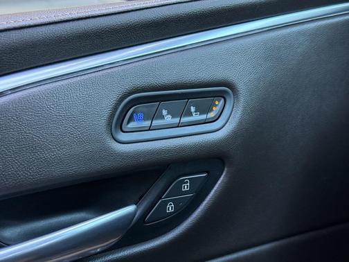 2021 Cadillac Escalade ESV Premium Luxury