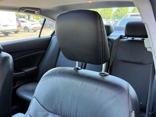 Taffeta White 2014 Honda Civic EX-L