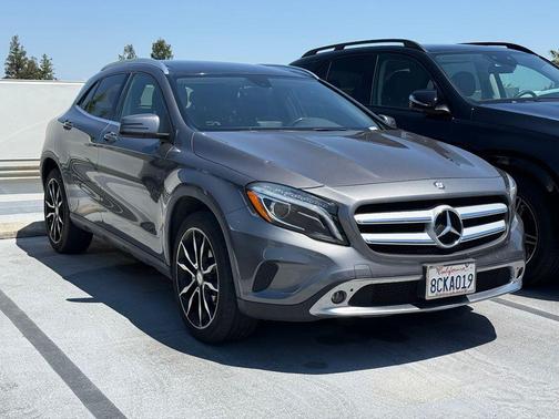 Mountain Grey 2015 Mercedes-Benz GLA-Class 4MATIC
