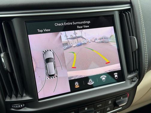 2022 Maserati Levante Modena