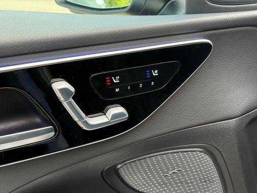 Graphite Grey Metallic 2026 Mercedes-Benz C-Class C 300