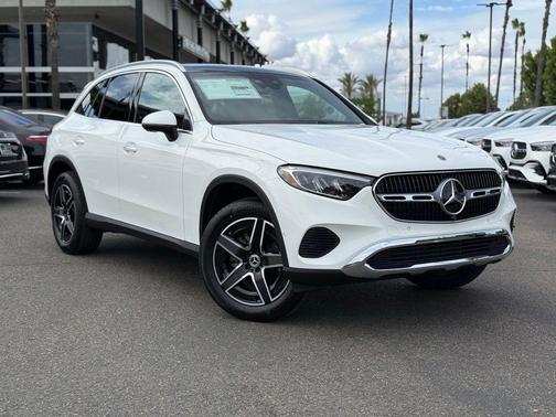 Polar White 2026 Mercedes-Benz GLC 300 Base