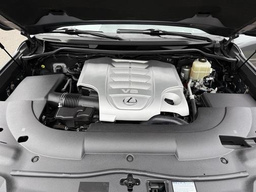 2019 Lexus LX 570 Base