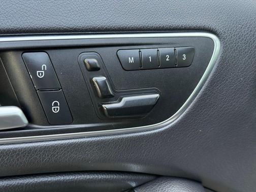 Cavansite Blue Metallic 2017 Mercedes-Benz GLA 250 Base