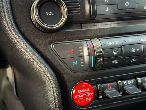 2017 Ford Shelby GT350R Base