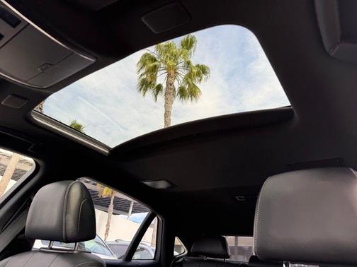 Obsidian 2019 Lexus LS 500 Base