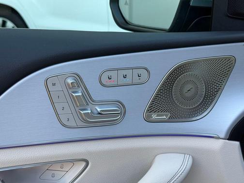 Cirrus Silver Metallic 2026 Mercedes-Benz GLE 450 4MATIC