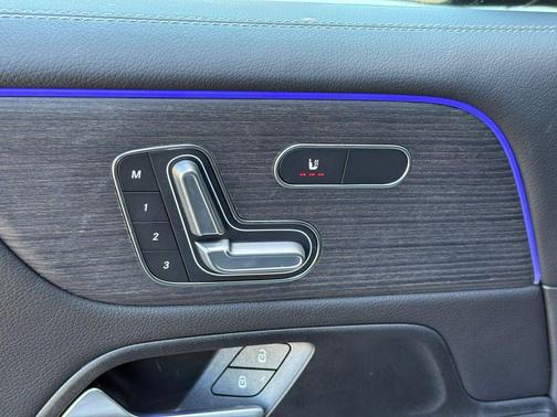 2026 Mercedes-Benz GLB 250 Base