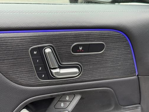 2026 Mercedes-Benz GLB 250 4MATIC