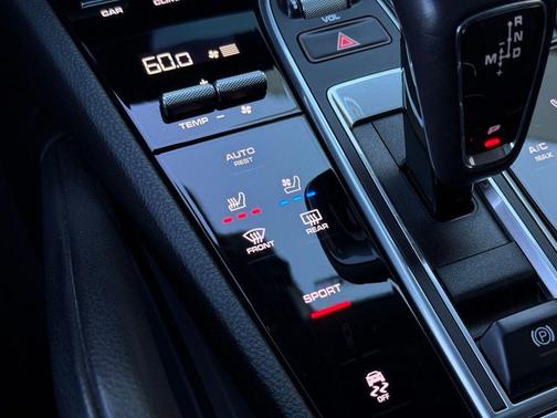 2021 Porsche Cayenne Cayenne