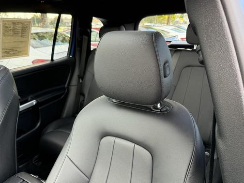 2024 Mercedes-Benz GLB 250 4MATIC