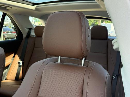 Black 2026 Mercedes-Benz GLE 450 4MATIC