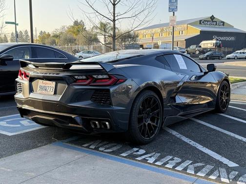 2020 Chevrolet Corvette Stingray w/1LT