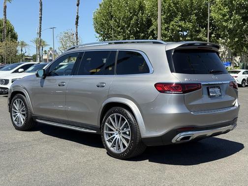 2022 Mercedes-Benz GLS 450 4MATIC