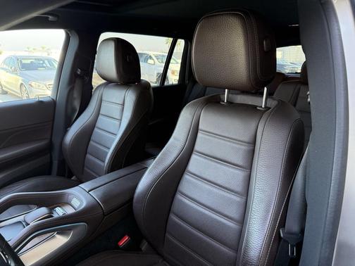 2022 Mercedes-Benz GLS 450 4MATIC