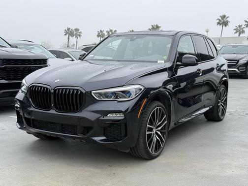 2020 BMW X5 M50i
