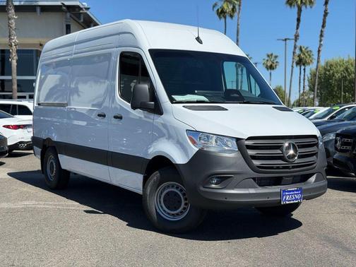 Arctic White 2026 Mercedes-Benz Sprinter 2500 Standard Roof