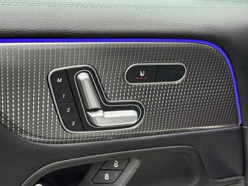 2021 Mercedes-Benz GLB 250 Base