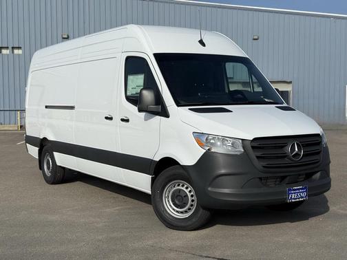2026 Mercedes-Benz Sprinter 2500 High Roof