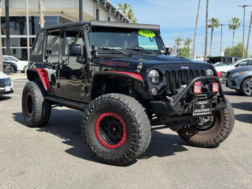Black Clearcoat 2017 Jeep Wrangler Unlimited Rubicon