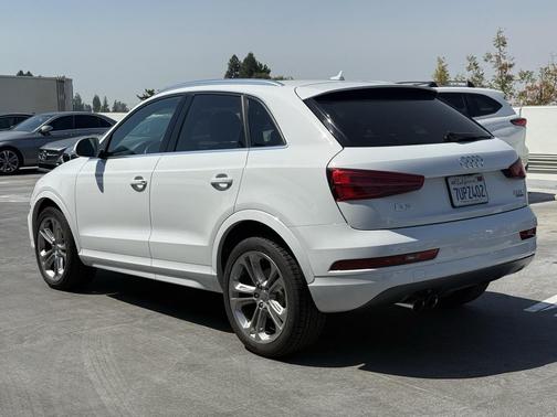 2017 Audi Q3 2.0T Premium Plus