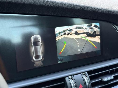 2020 Alfa Romeo Giulia Base