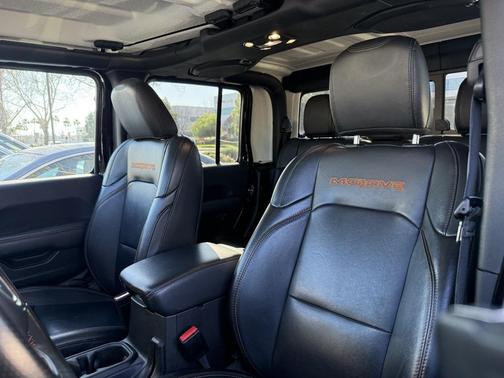 2023 Jeep Gladiator Mojave 4x4