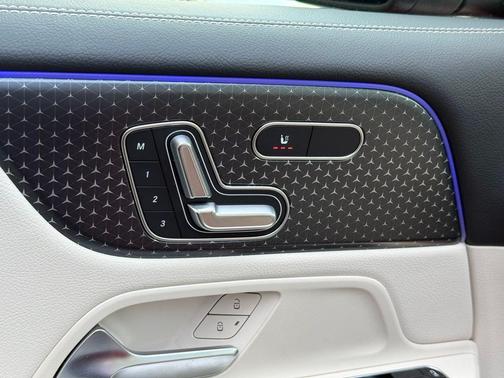 2026 Mercedes-Benz GLB 250 Base