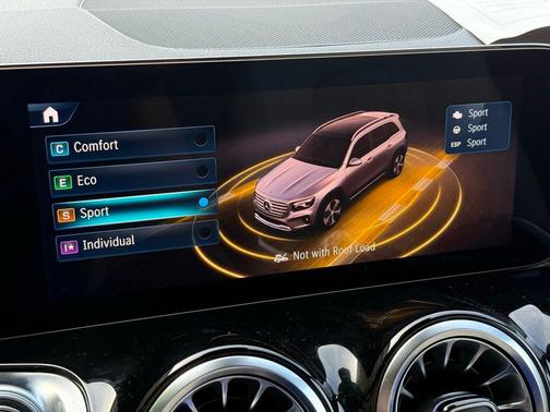 2026 Mercedes-Benz GLB 250 Base