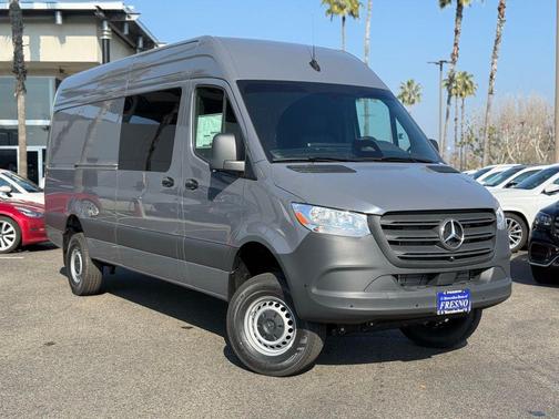 2026 Mercedes-Benz Sprinter 2500 High Roof