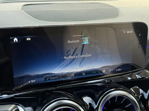 2026 Mercedes-Benz GLB 250 Base