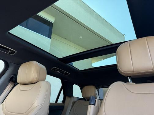 2023 Land Rover Range Rover Sport SE