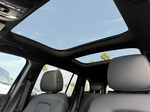 2026 Mercedes-Benz GLB 250 Base