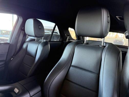 2022 Mercedes-Benz GLE 350 Base